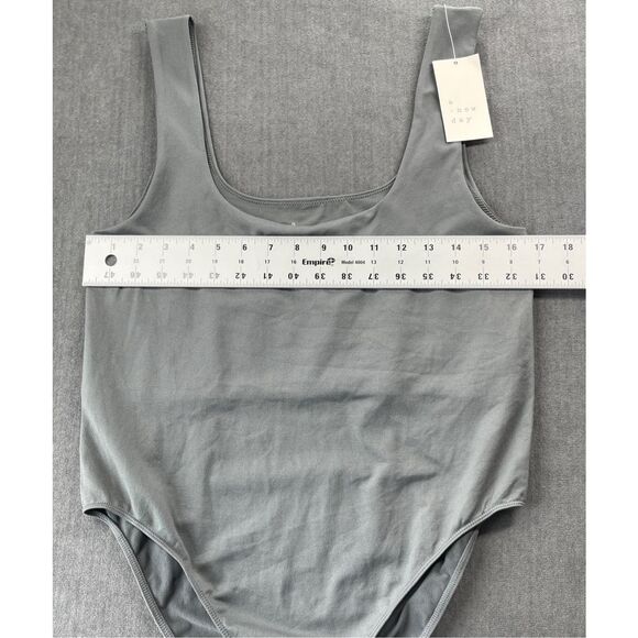 A New Day Scoop Neck Bodysuit Womens XL Gray Minimalist Basic‎ Layering Capsule - Picture 5 of 8